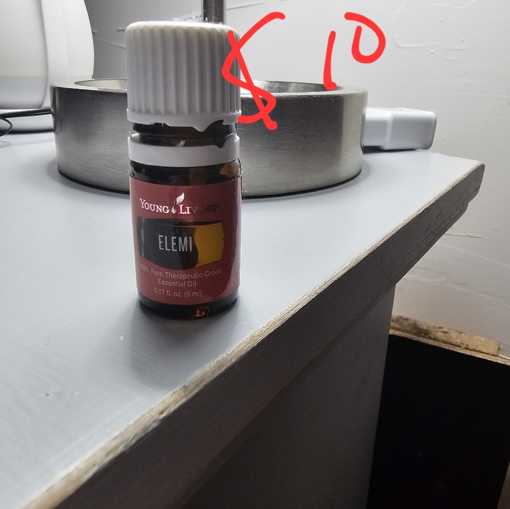 Young living essential oil Elemi